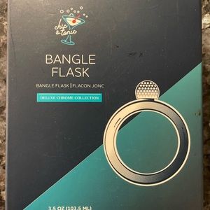Bangle flask